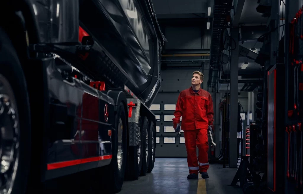 Profesionali vilkikų ir autovežių techninė priežiūra servisuose Lietuvoje bei Vokietijoje (Augsburge)